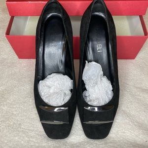 Vaneli Suede Heeled Shoes